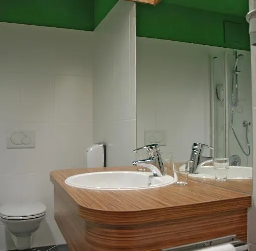 Отель Restaurant Winkler 4*